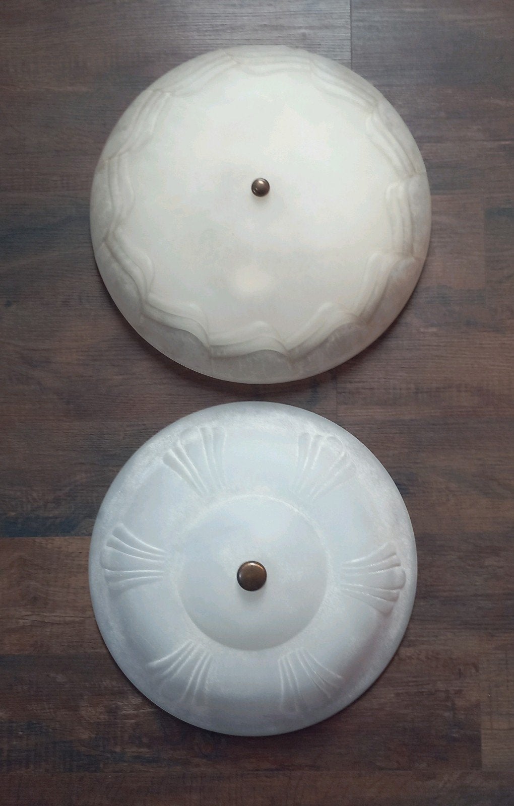 Twee grote glazen plafonieres / plafond lampen, Ophalen