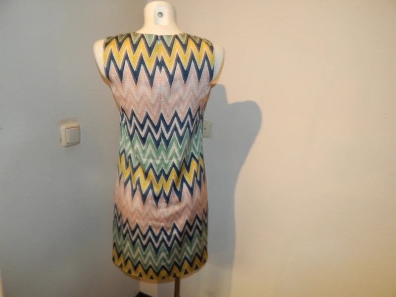 Missoni zomerse jurk aztec print mooie kleuren combinatie S, Kleding | Dames, Zo goed als nieuw, Knielengte, Missoni, Maat 36 (S)