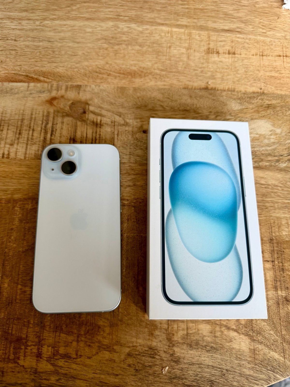 iPhone 15 256GB Ice Blue, Telecommunicatie, Mobiele telefoons | Apple iPhone, 128 GB, IPhone 14 Plus, Wit, Nieuw