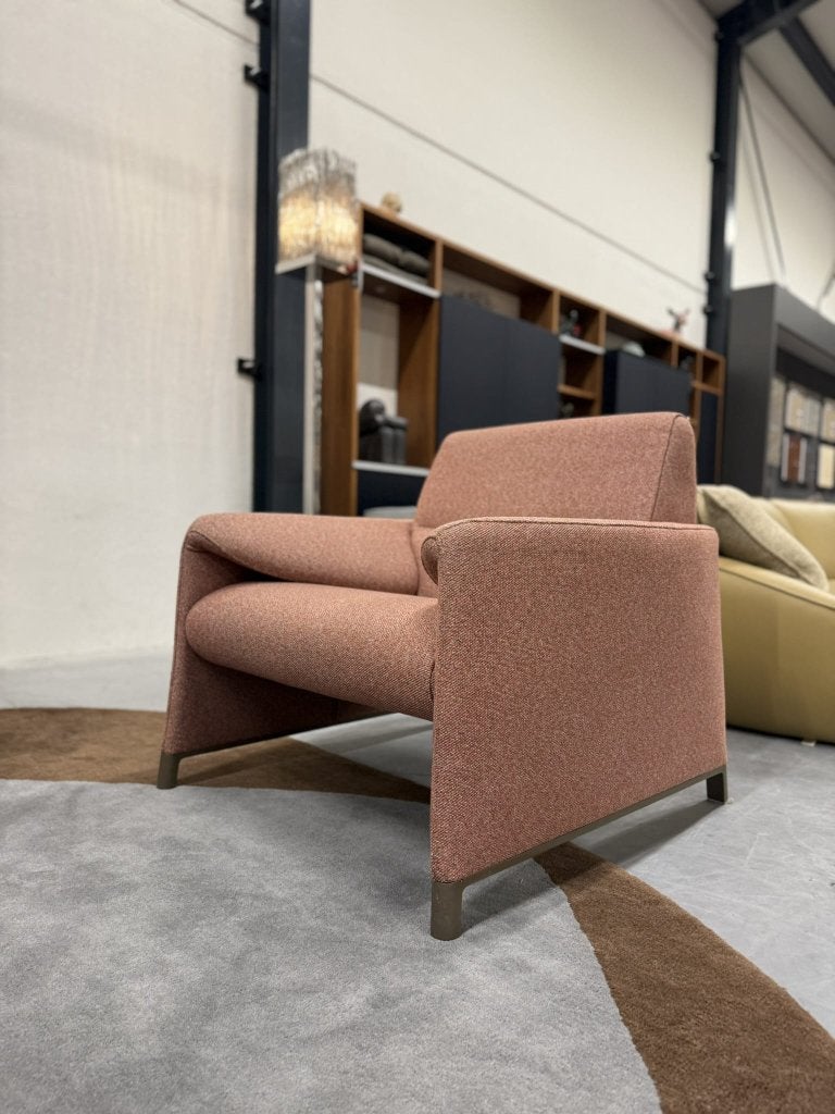 Nieuwstaat Leolux Felizia Fauteuil Loft stof Design Stoel, Leolux, Info@leolux.nl, 75 tot 100 cm, Ophalen of Verzenden