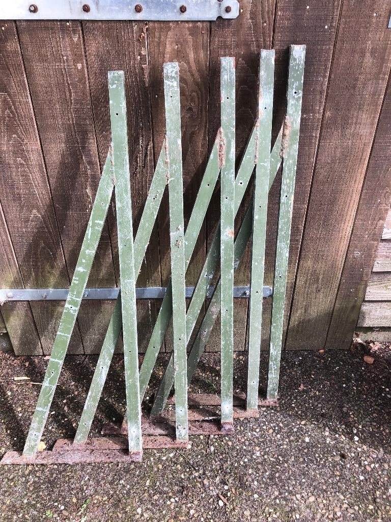 5 stuks frames voor afdakje of stelling van ijzer, Doe-het-zelf en Verbouw, Ophalen, Gebruikt