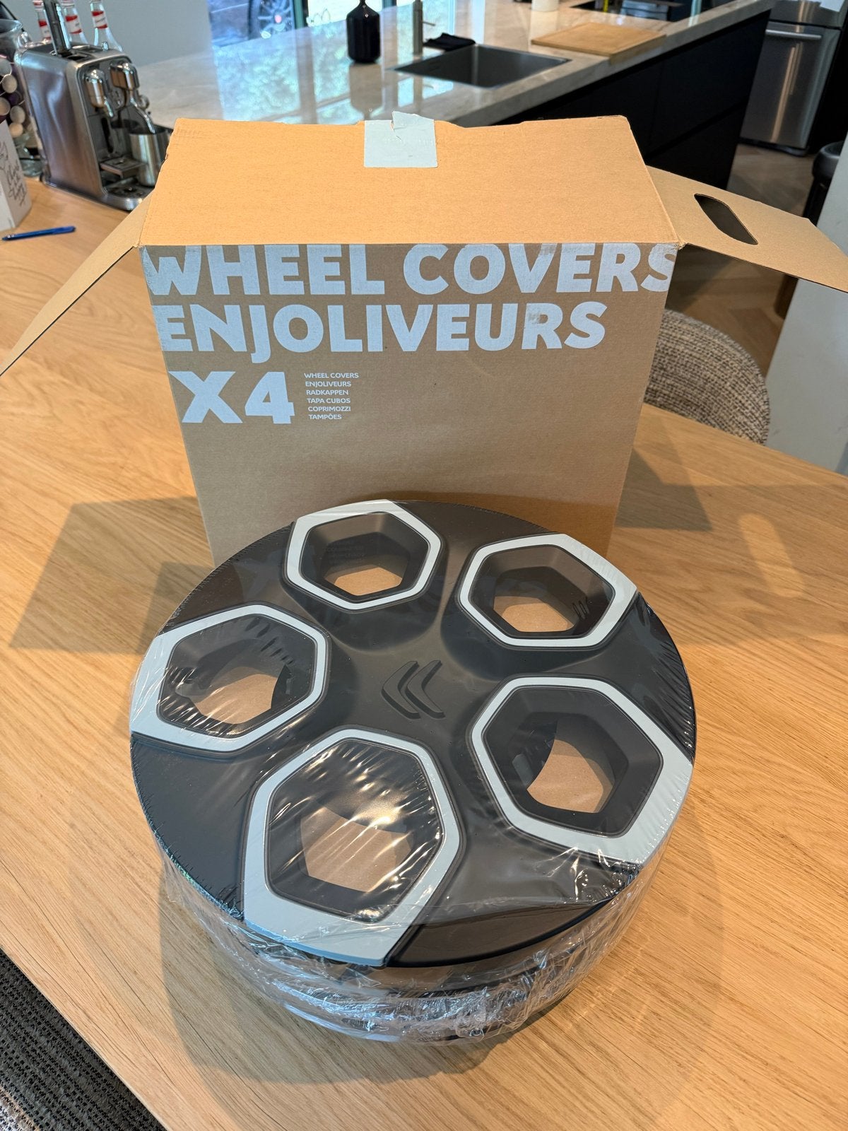 Nieuwe Citroën wieldoppen set (4 stuks), Auto diversen, Wieldoppen, Ophalen, Nieuw