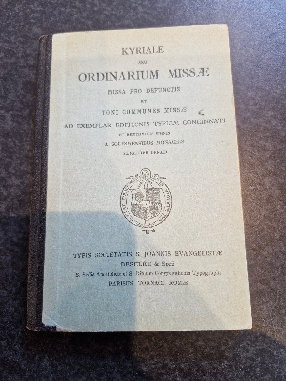 Kyriale Ordinarium Missae - Oud Katholiek Misboek 1949, Ophalen of Verzenden, Gelezen, Solesmenses Monachis, Christendom | Katholiek