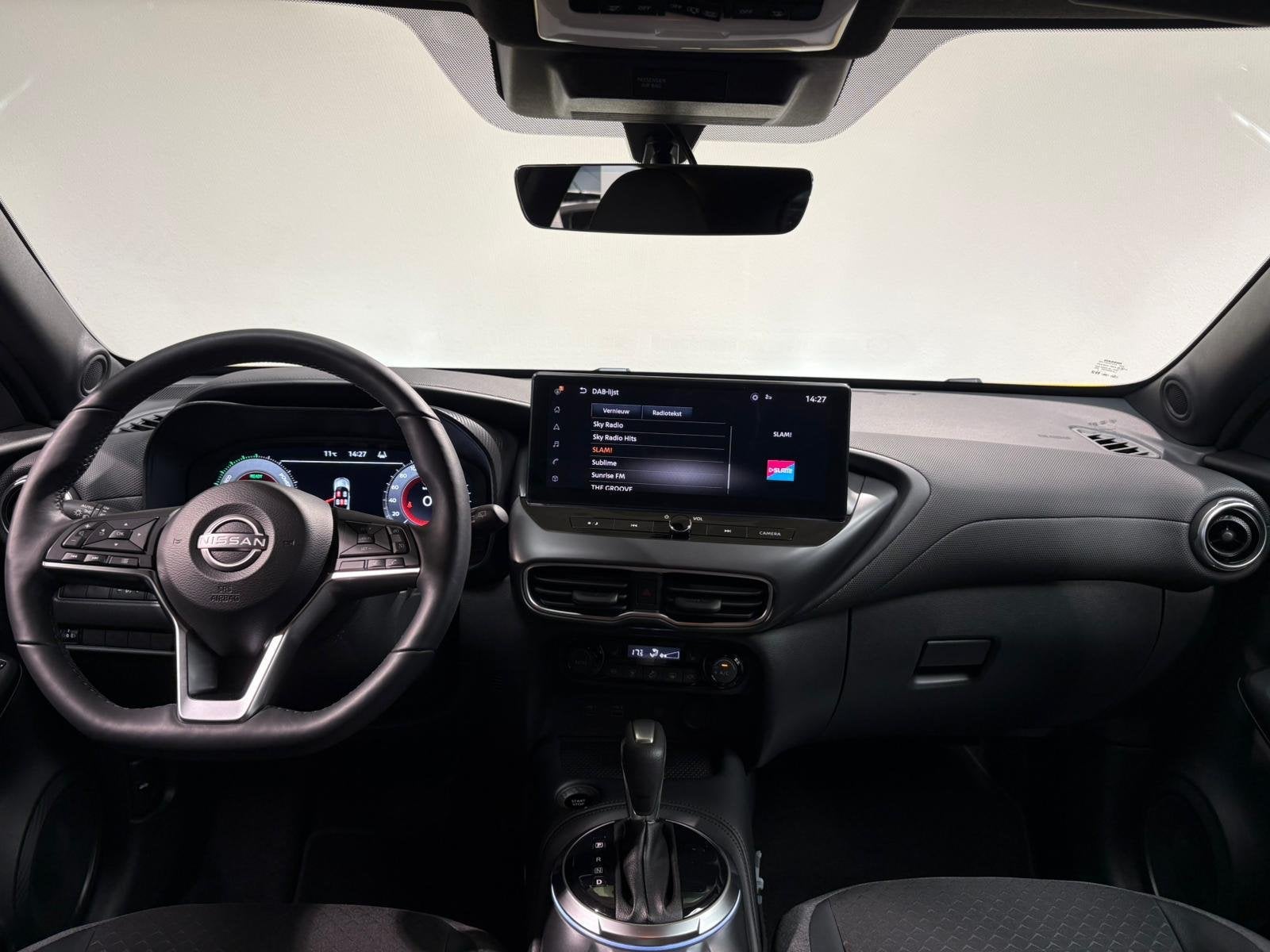 Nissan Juke 1.6 Hybrid N-Design | Automaat | Achteruitrijcam, Auto's, Met garantie (alle), Bedrijf, Hybride Elektrisch/Benzine