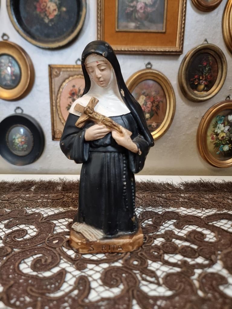 Oud heilige beeldje st.rita * schapenweide *, Antiek en Kunst, Antiek | Religie, Ophalen of Verzenden
