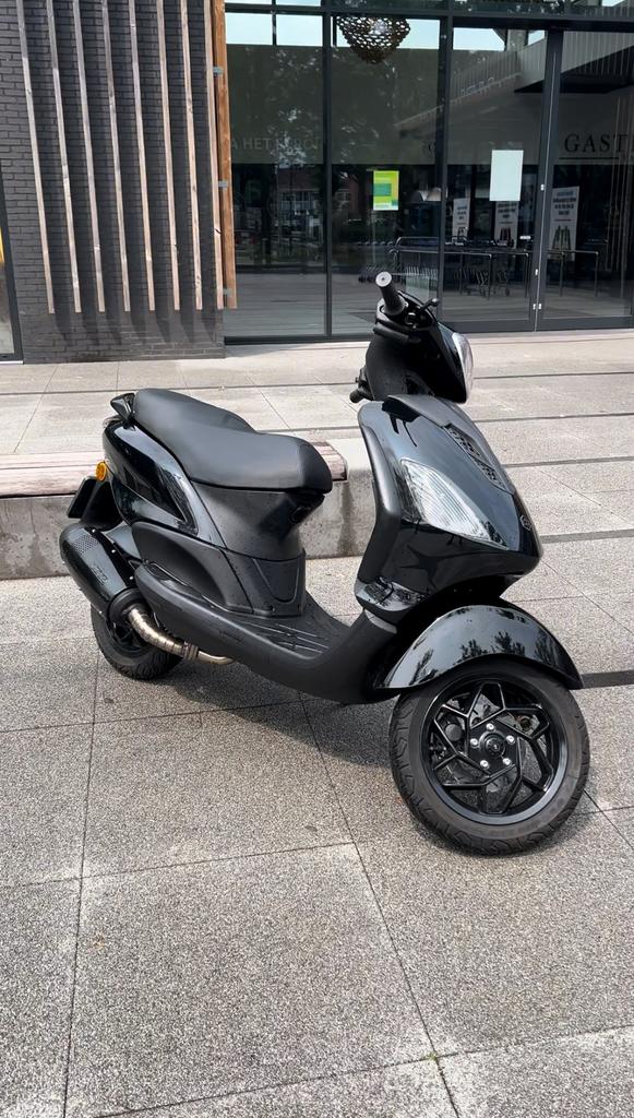 sp voorvork vers voor piaggio fly, Fietsen en Brommers, Ophalen, Zo goed als nieuw, Overige typen, Piaggio