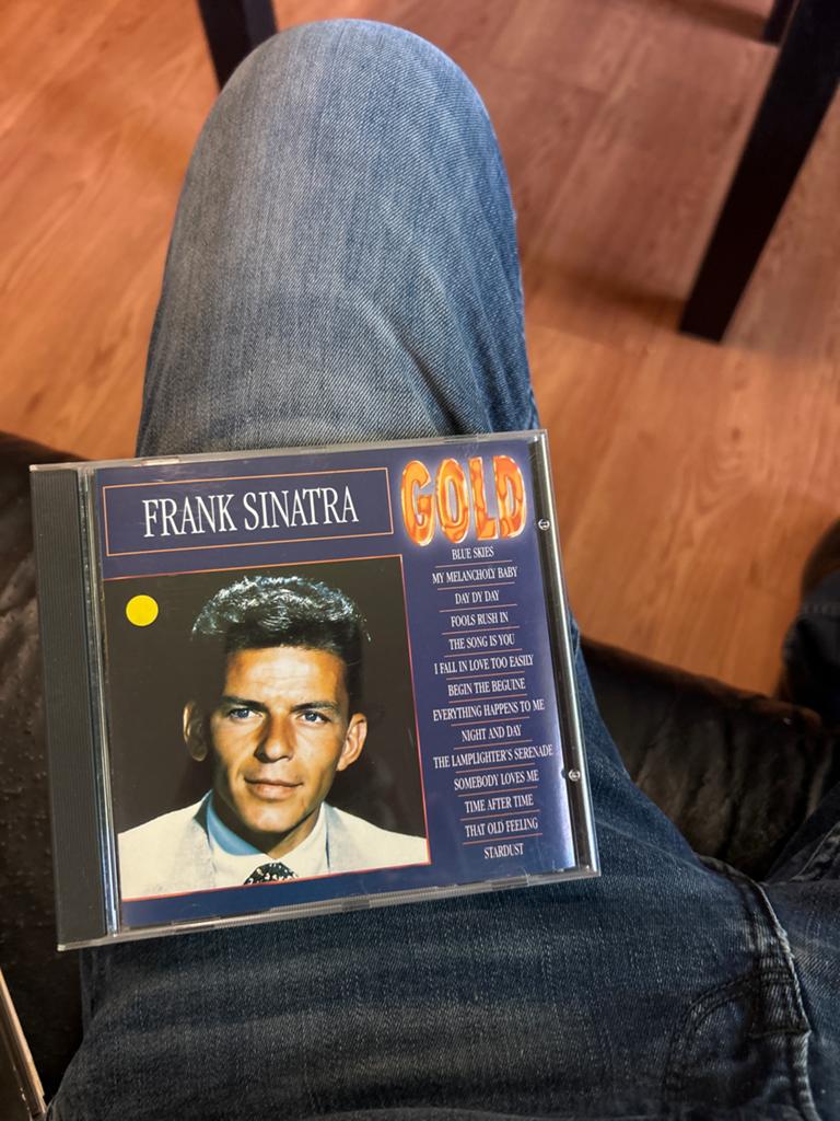 Frank Sinatra Gold CD - Tijdloze Klassiekers, Ophalen of Verzenden, Zo goed als nieuw