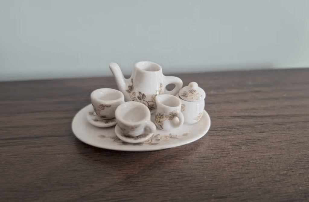 Miniatuur Theeserviesje - met Bloemmotief, Ophalen of Verzenden, Zo goed als nieuw, Gebruiksvoorwerp