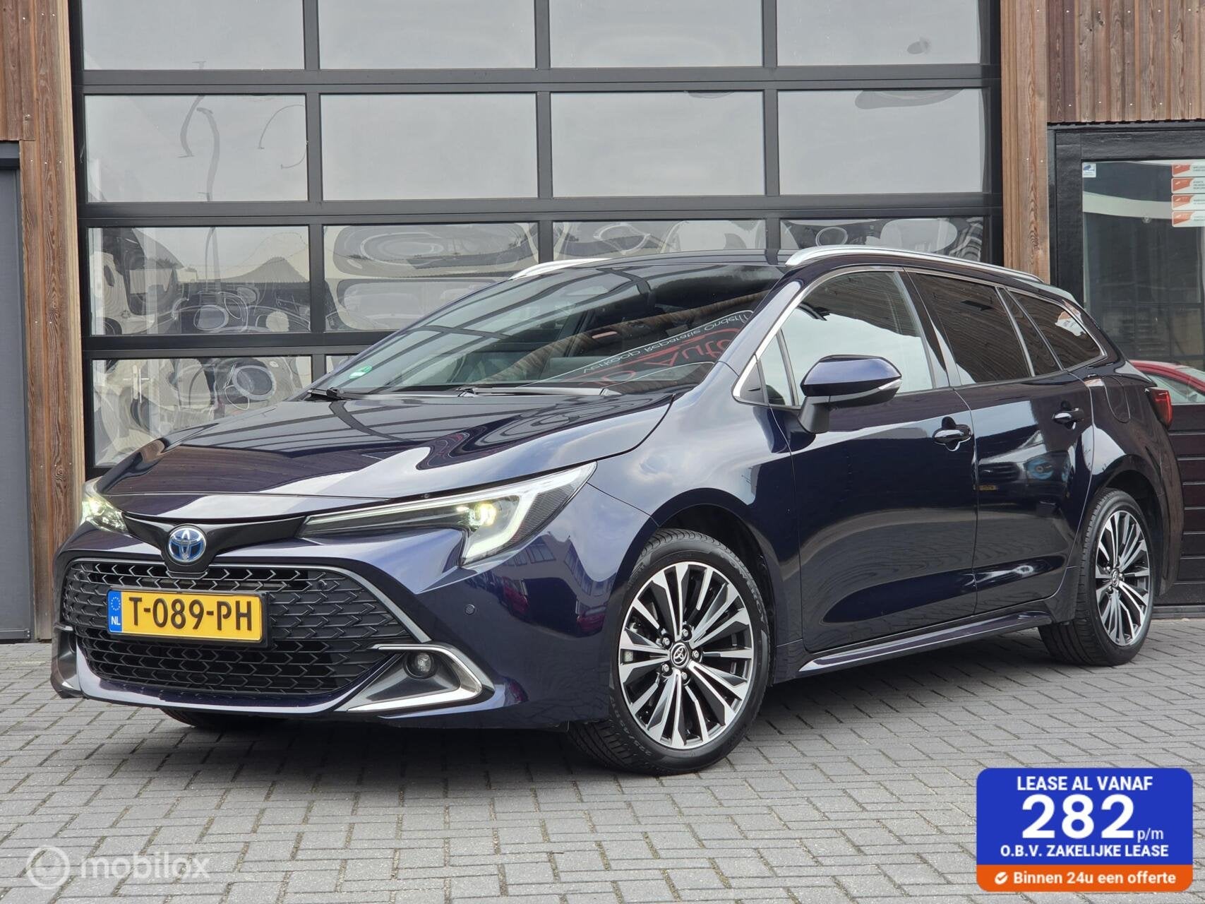 TOYOTA COROLLA TOURING SPORTS HYBRID ACC CARPLAY CAMERA NAVI, 450 kg, Gebruikt, 4 cilinders, Blauw