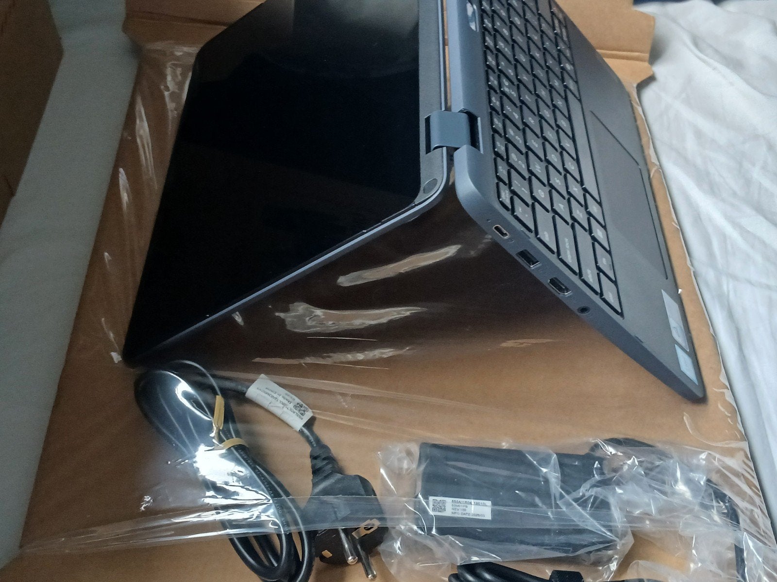 Lenovo IdeaPad Flex 3 Gen 5 Chromebook - Nieuw in doos, Computers en Software, Nieuw, Met touchscreen, Ophalen of Verzenden, SSD