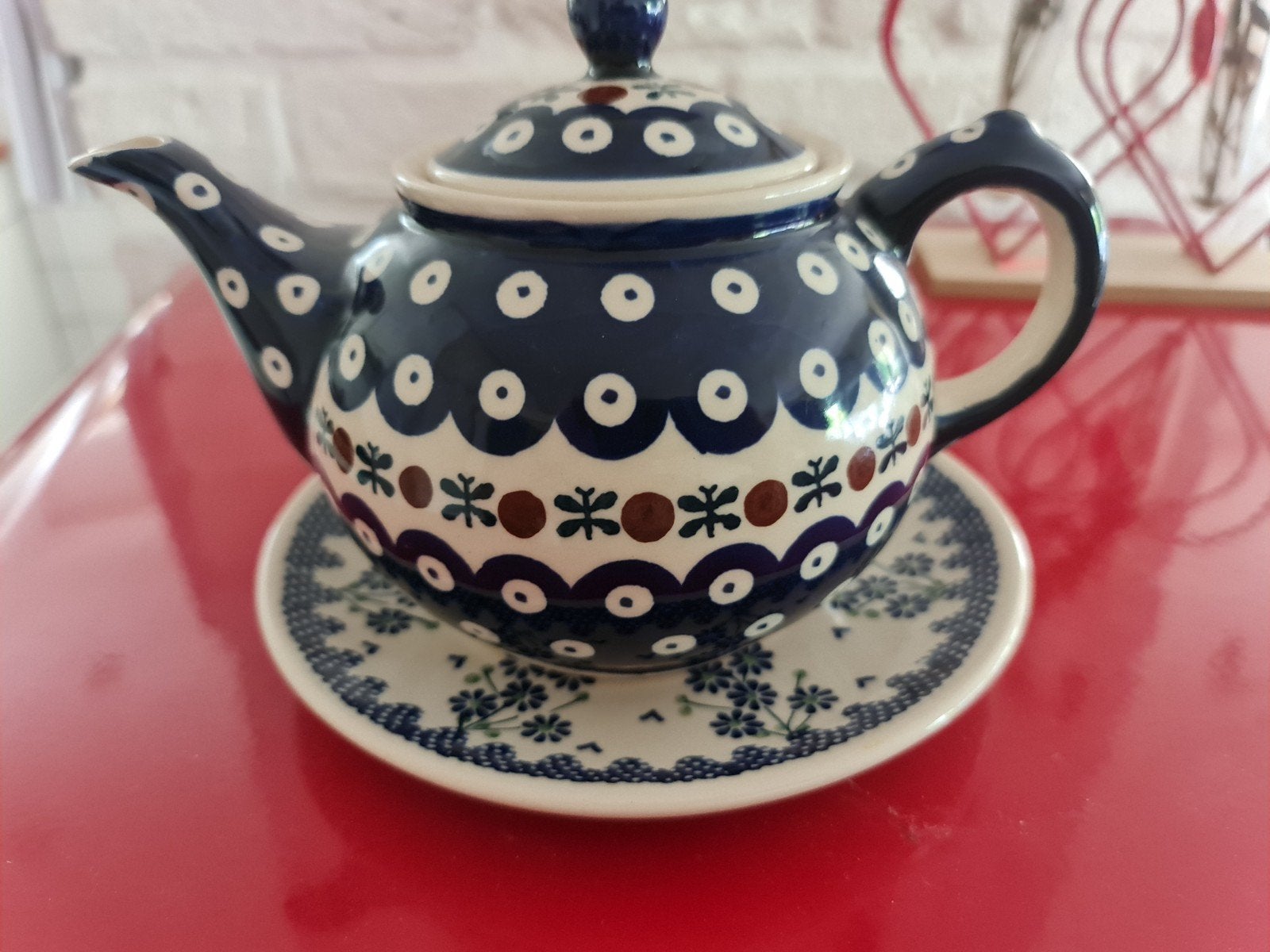 Theepot van gouden engel Wijchen, Theepot/fluitketel, Ophalen of Verzenden, Gebruikt, Meerkleurig