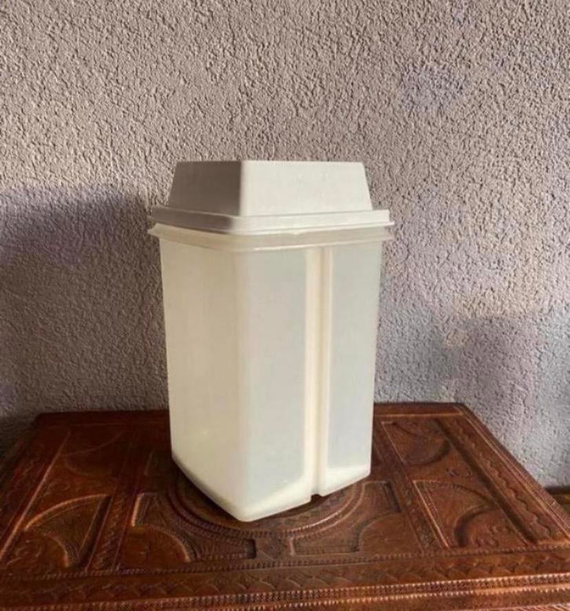 Vintage Tupperware zuurpot, Ophalen of Verzenden, Gebruikt, Crème, Bus of Trommel