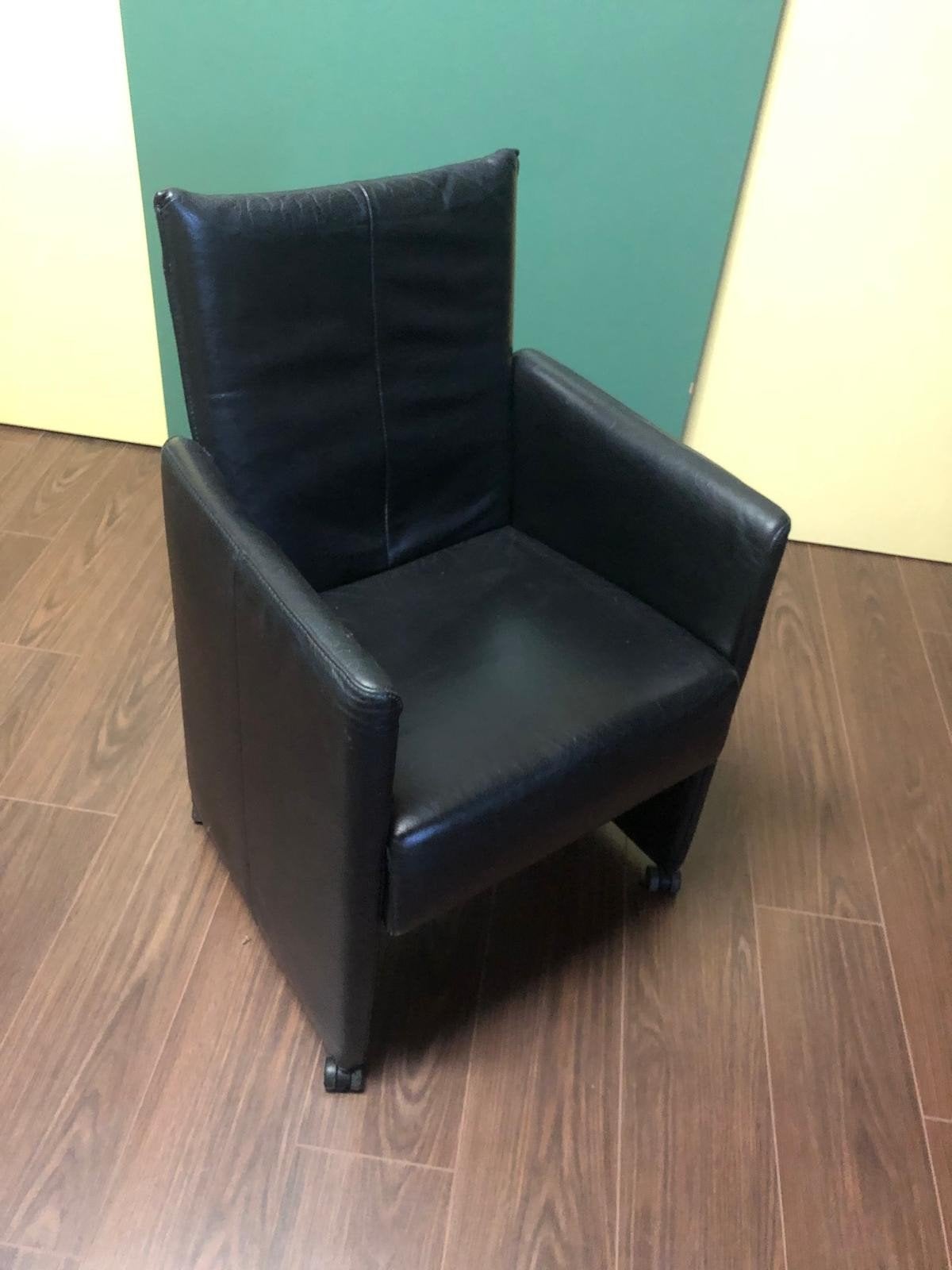 4 leren eetkamer stoelen, Huis en Inrichting, Ophalen, Gebruikt, 50 tot 75 cm