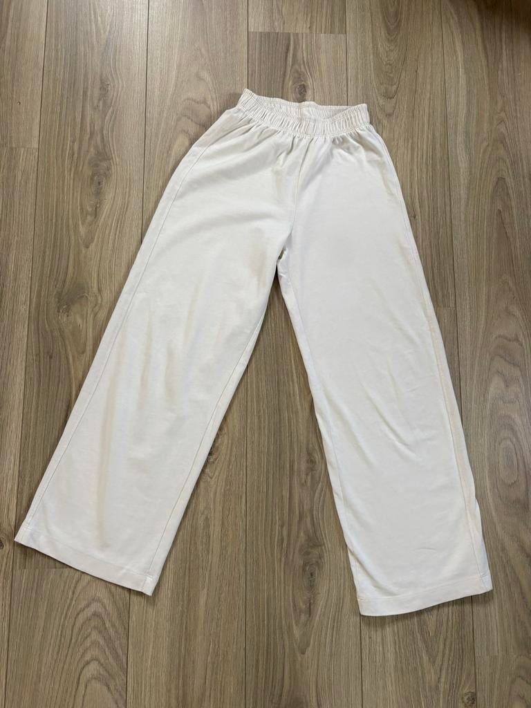 Offwhite ZARA broek - maat 152, Kinderen en Baby's, Ophalen of Verzenden, Zo goed als nieuw, Meisje, Broek
