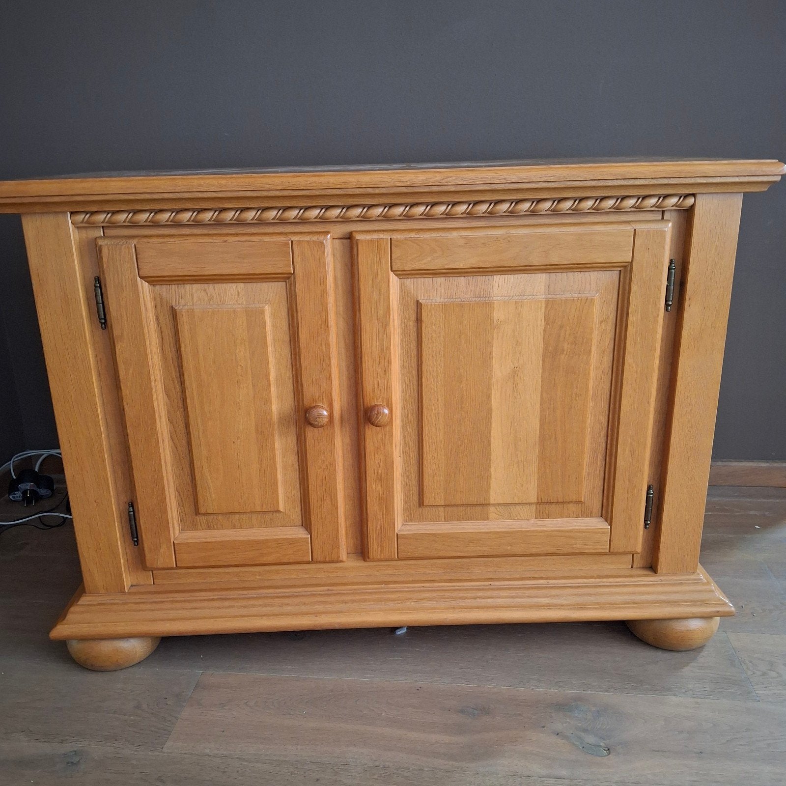 Tv kast, Ophalen, Gebruikt, 25 tot 50 cm, Eikenhout