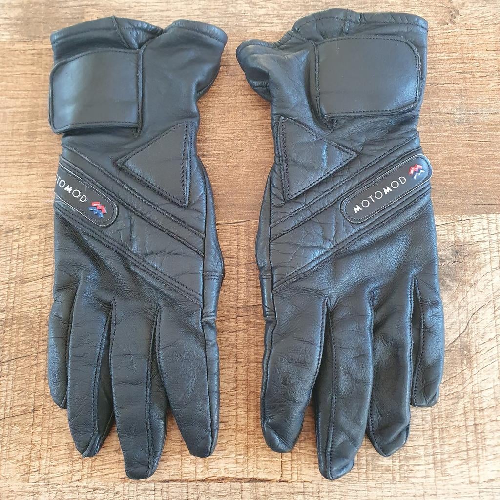 Leren Motorhandschoenen Motomod maat 9
Zwart leer, Ophalen of Verzenden, Tweedehands, Handschoenen, Motomod