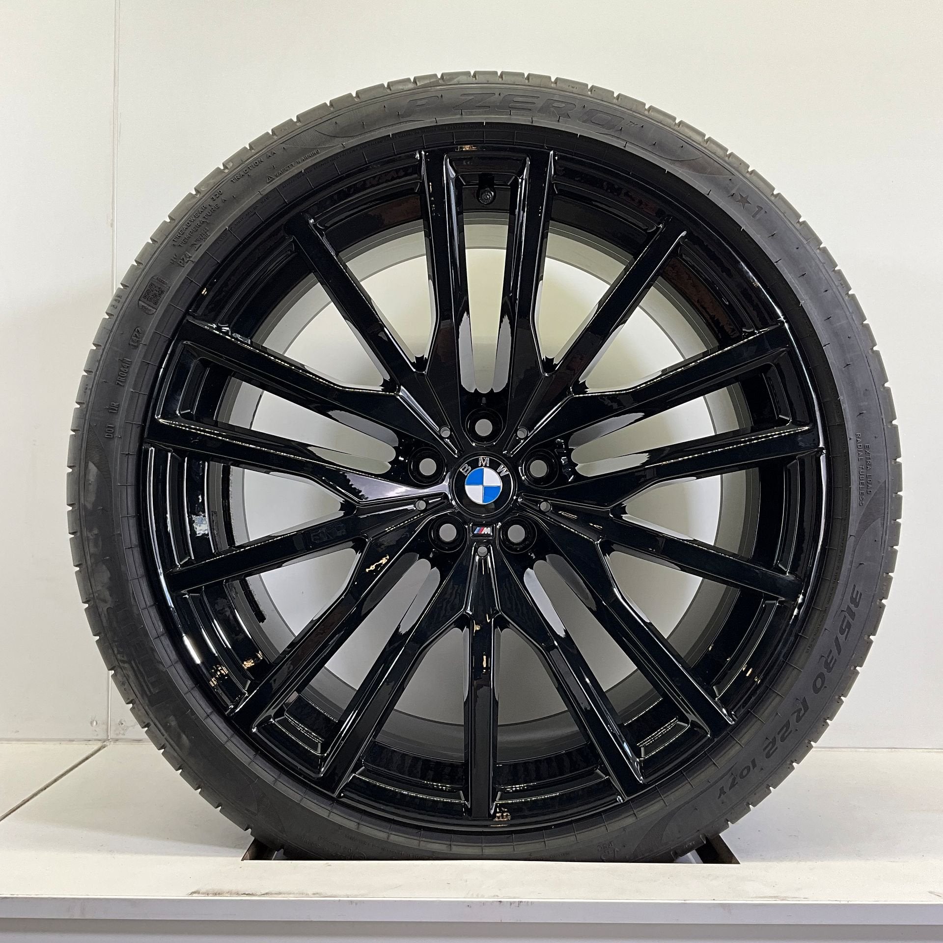 BMW X5 G05 X6 G06 BREEDSET VELGEN + ZOMERBANDEN 22 INCH ORIG, Auto-onderdelen, Gebruikt, -, 275 mm, -