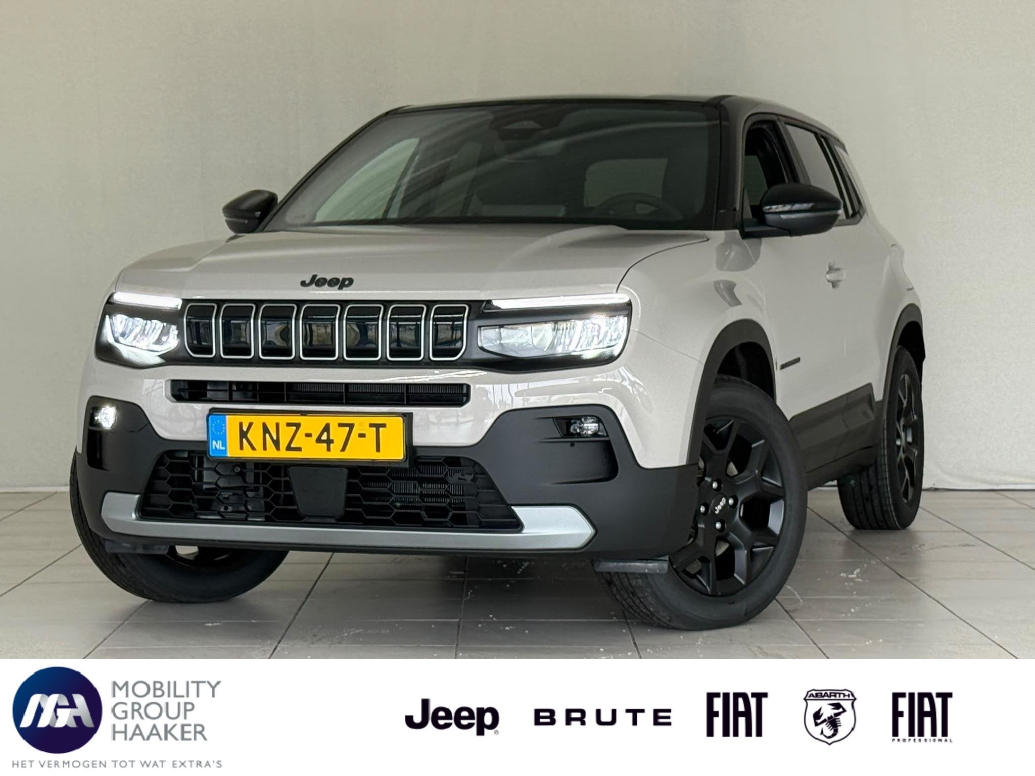 Jeep Avenger Black Edition 54 kWh | Apple/Android | Cruise c, Auto's, 394 km, Gebruikt, 334 min, 156 pk