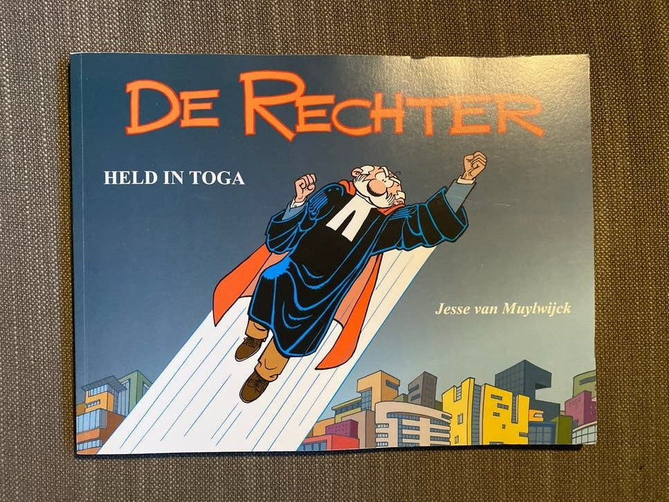 Jesse van Muylwijck - De Rechter 19 held in toga, Jesse van Muylwijck, Eén stripboek, Ophalen of Verzenden, Zo goed als nieuw