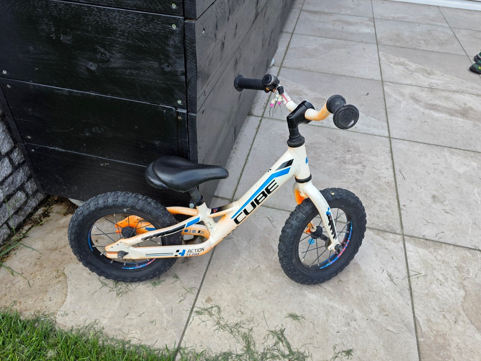 Cube loopfiets 12 inch - Zo goed als nieuw, Fietsen en Brommers, Ophalen