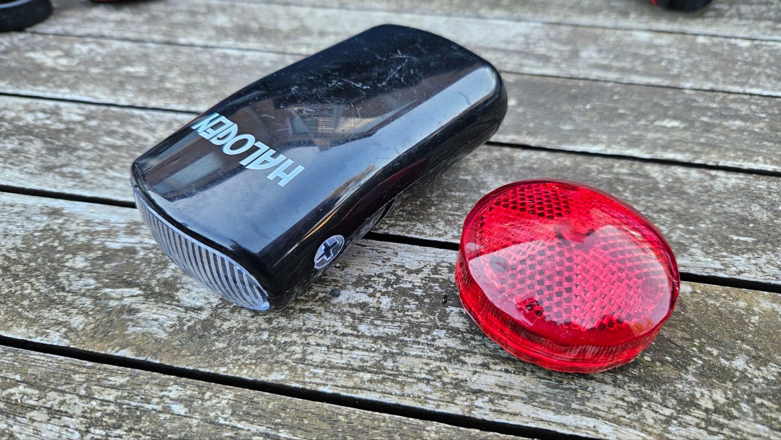 Fietsverlichtingsset: Halogeen voorlicht & LED achterlicht, Ophalen of Verzenden, Gebruikt, Batterij, Verlichtingsset