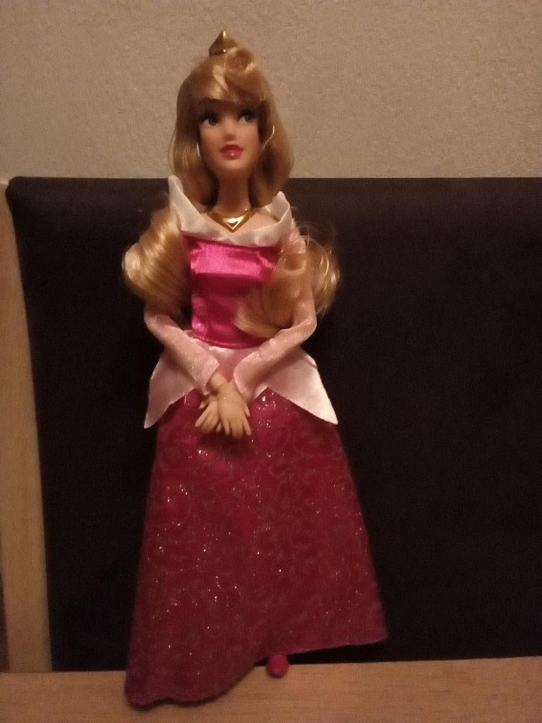 Disney - Doornroosje barbiepop - nieuw, Ophalen of Verzenden, Sneeuwwitje of Doornroosje, Nieuw, Overige typen