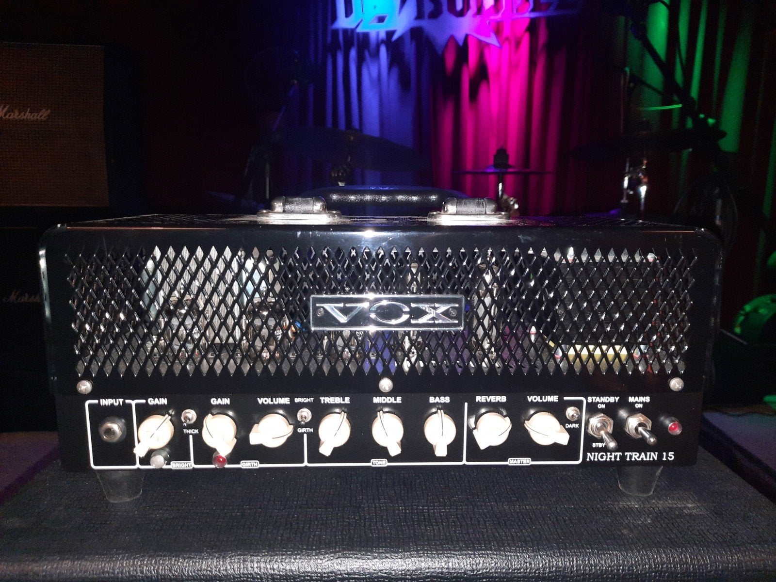 Vox Night Train 15NT15H-G2 buizenversterker met 2x12 kast, Ophalen, Gebruikt, Gitaar, Minder dan 50 watt