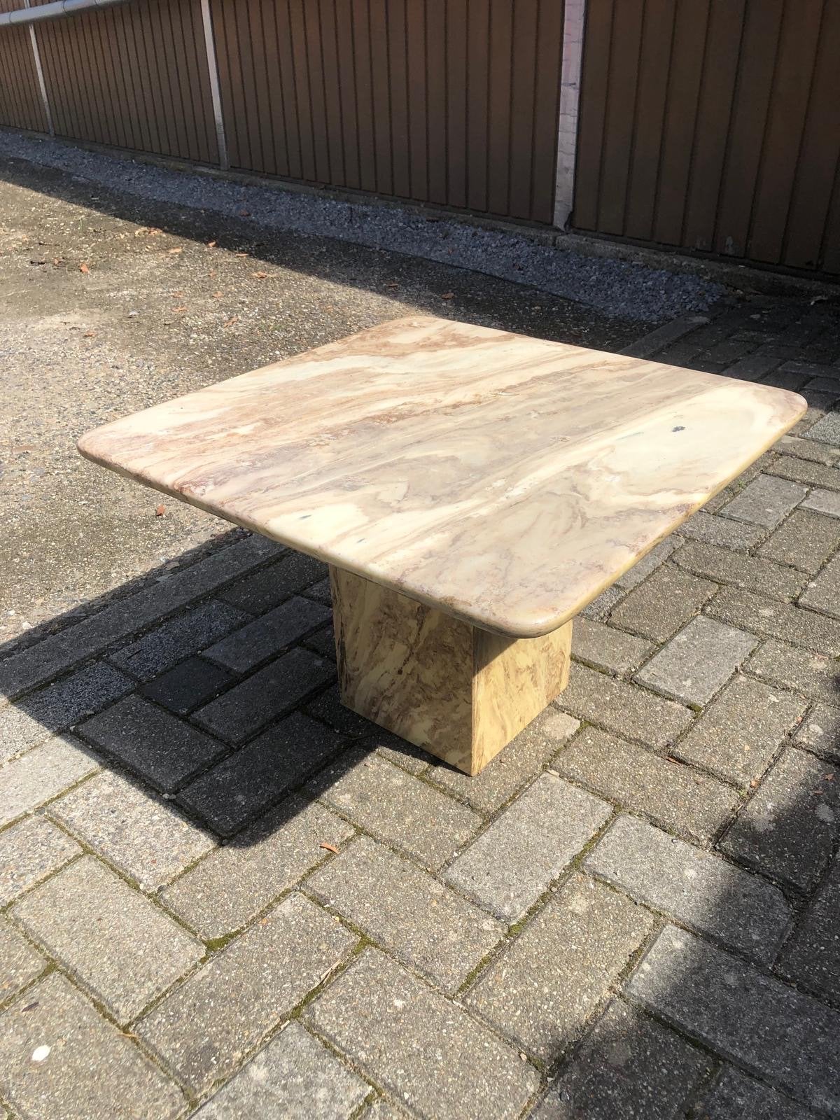 Stijlvolle vierkante salontafel van travertin 60x60x40, Huis en Inrichting, Tafels | Salontafels, Ophalen, Overige materialen