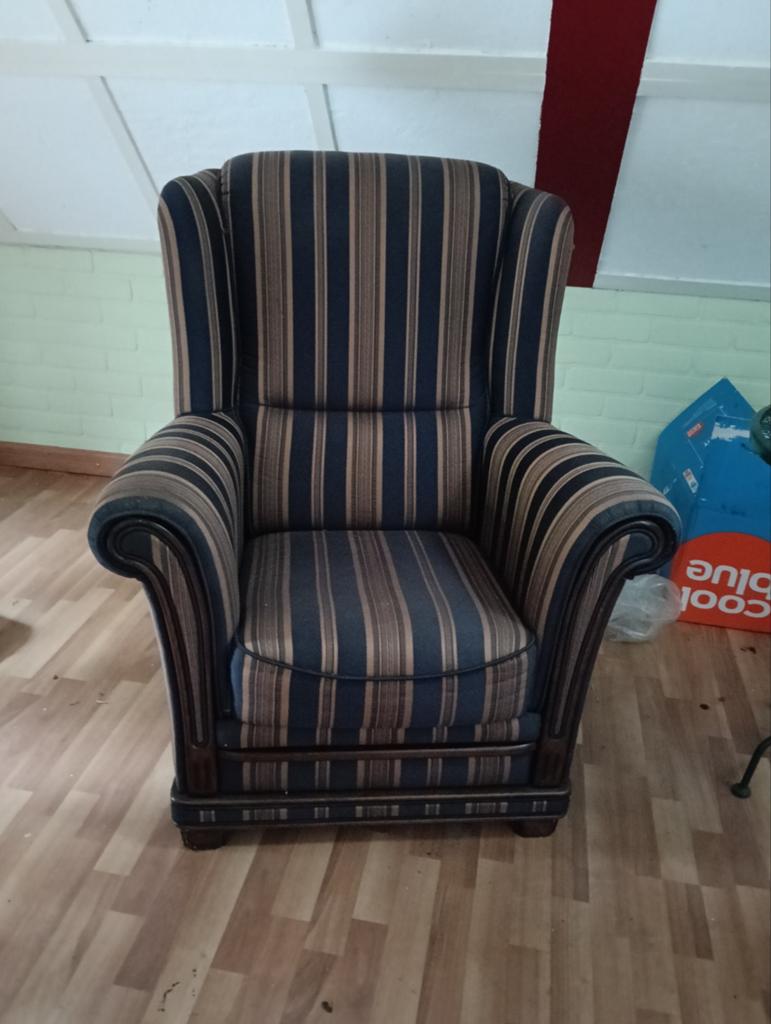 Fijne stoel, Huis en Inrichting, Fauteuils, Ophalen of Verzenden, Zo goed als nieuw, 75 tot 100 cm