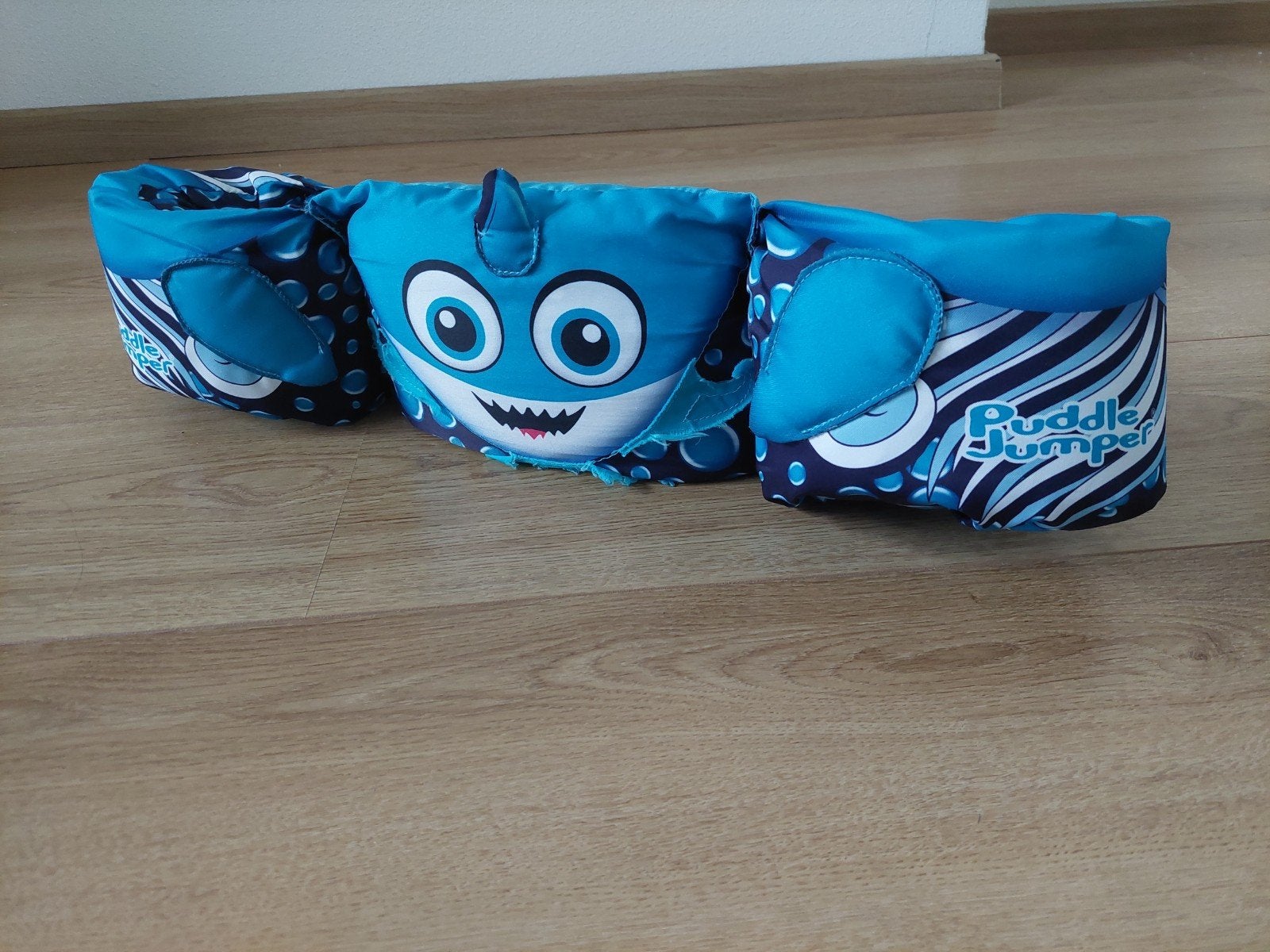Puddle Jumper Haai 15-30 kg, Ophalen, Gebruikt, Jongetje of Meisje, One size