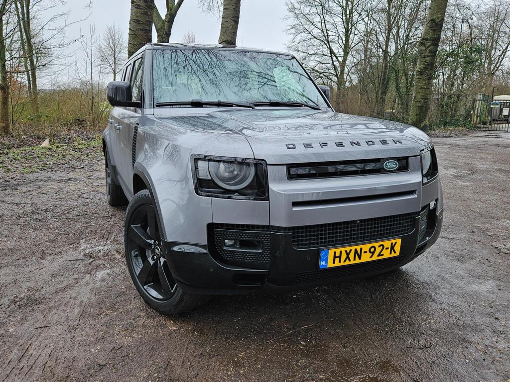 Land Rover Defender 110 2.0 P400e, Auto's, Land Rover, Automaat, Gebruikt, 4 cilinders, 3000 kg