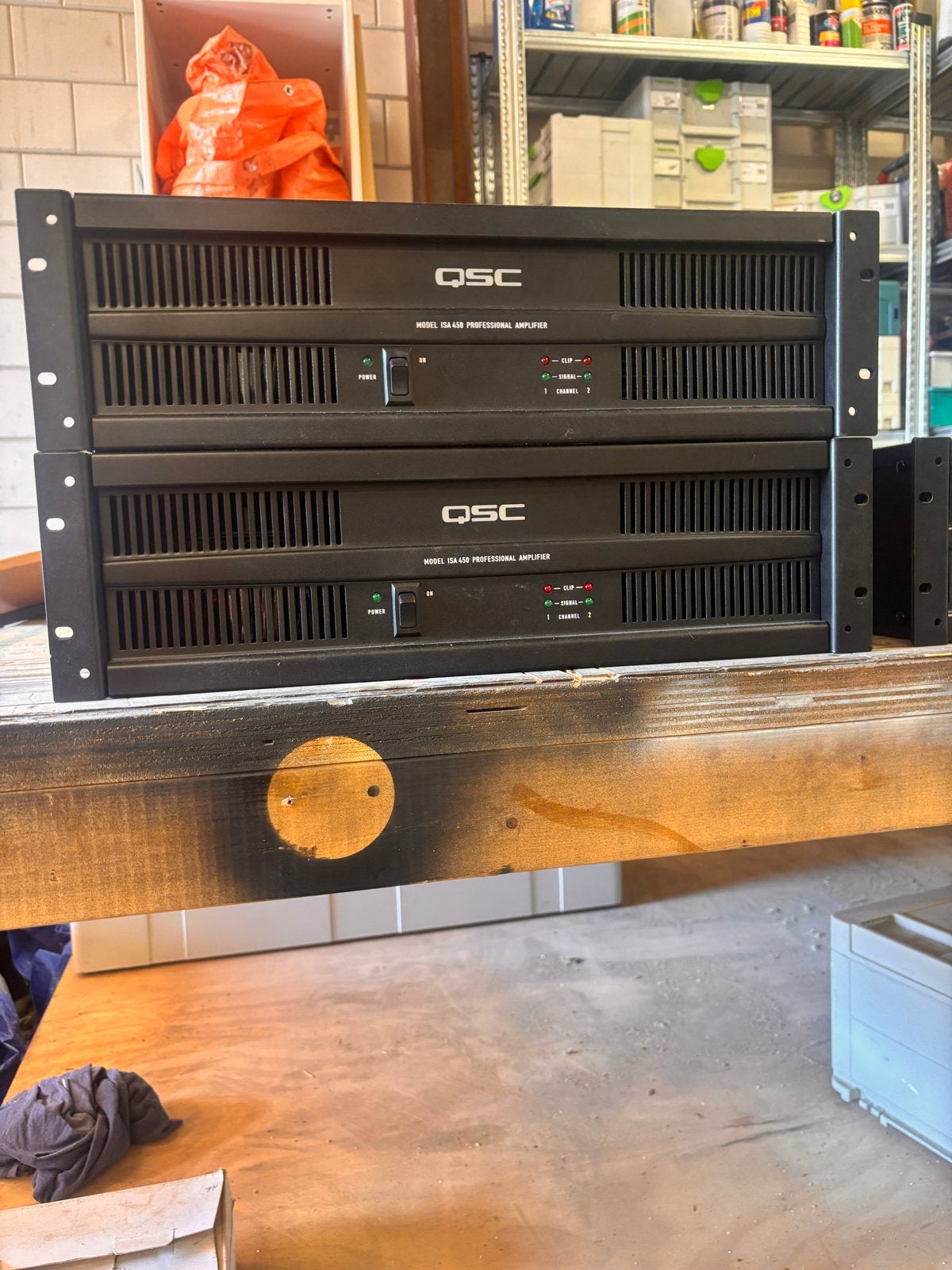QSC ISA 450 Professionele Versterker, 120 watt of meer, Ophalen, Overige merken, Gebruikt