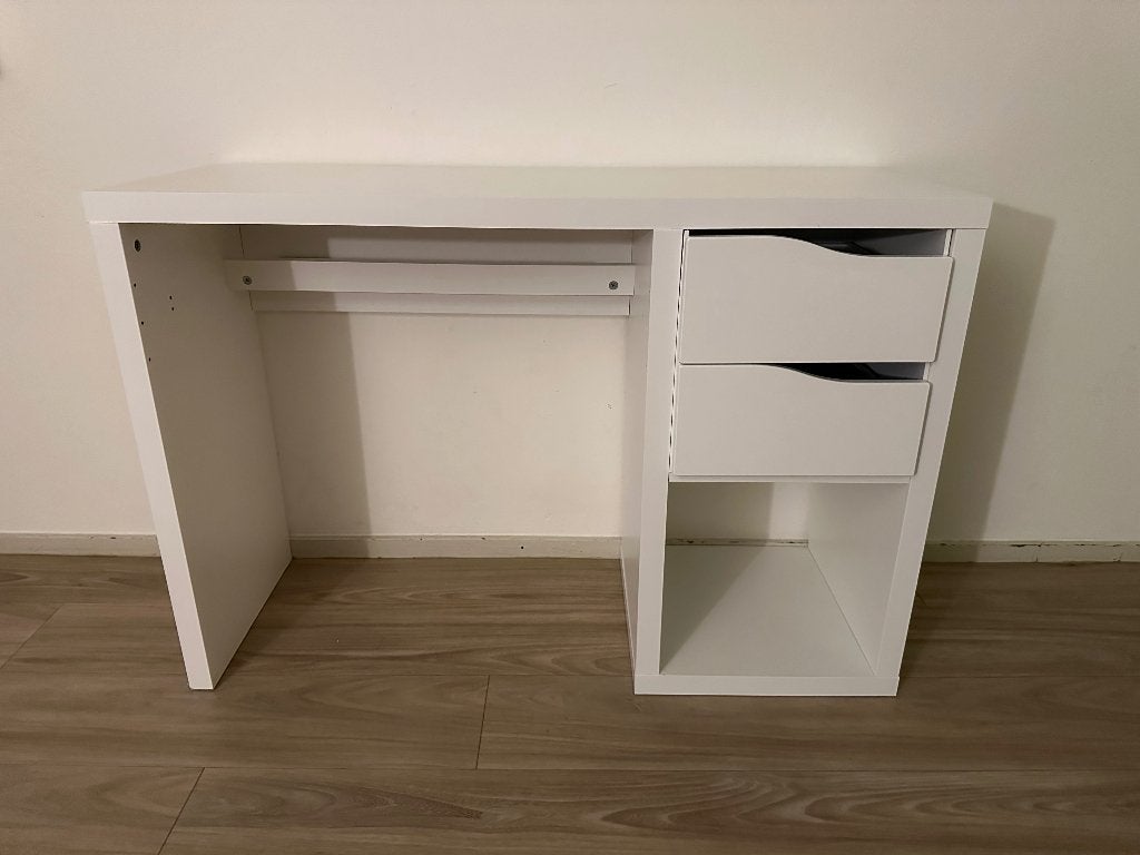 IKEA studie/bureau tafel met lades (111x39cm), Huis en Inrichting, Ophalen, Met lades, 39 cm, Spaanplaat of MDF