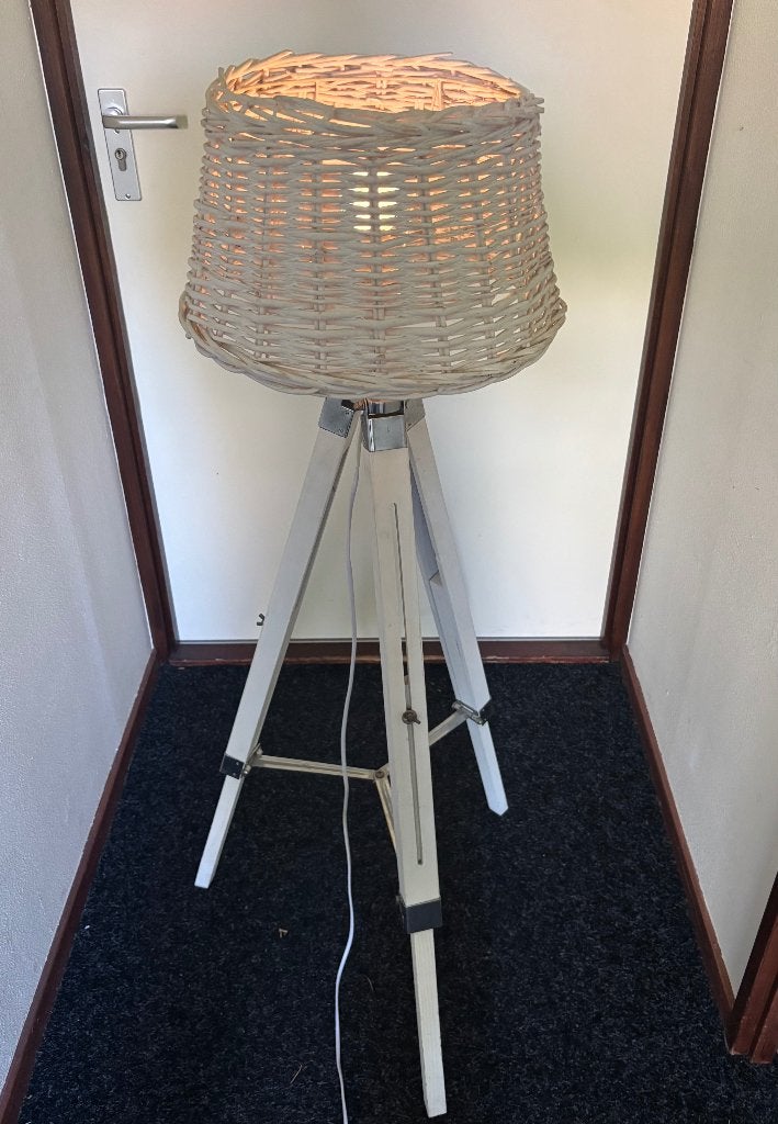 Driepoot statieflamp, Ophalen, Gebruikt, 100 tot 150 cm, E27 (groot)