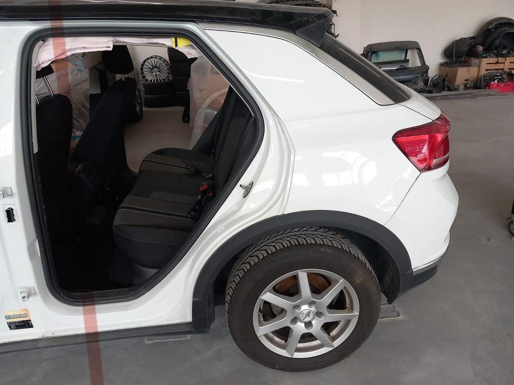 Te koop linkerachterscherm  volkswagen t-roc (zaagdeel), Ophalen, Volkswagen, Nieuw, Spatbord