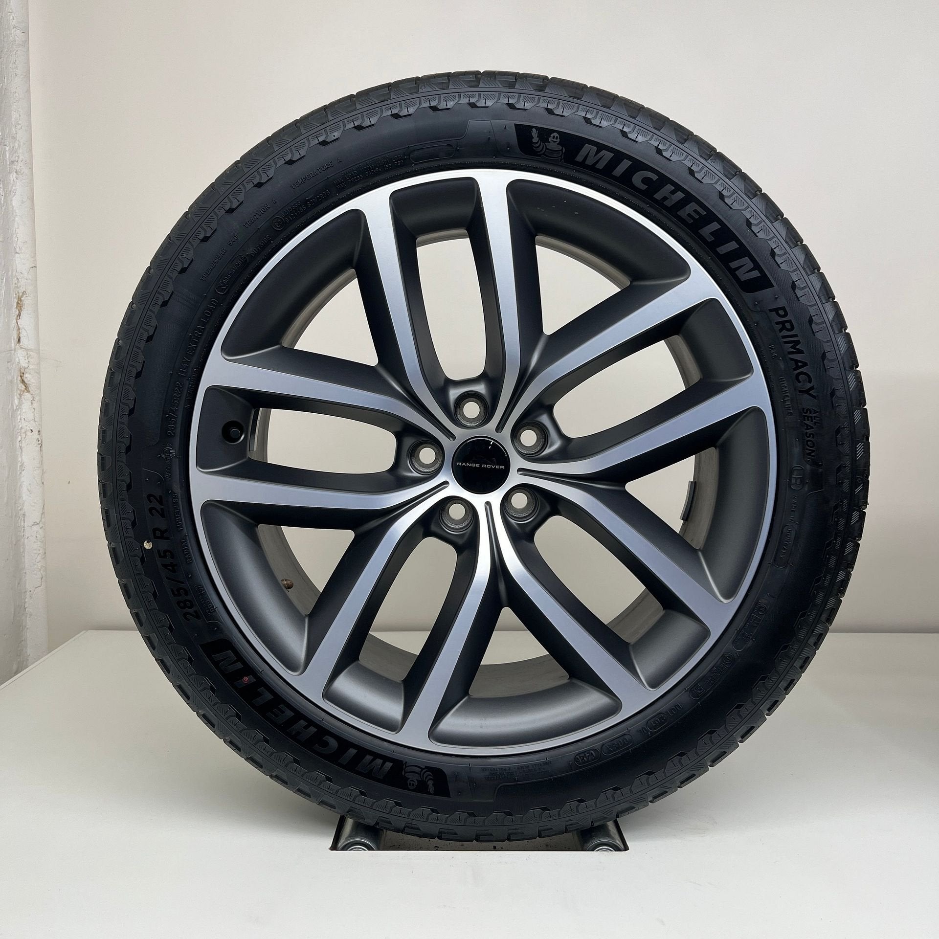 Land Rover Range Rover (Sport) - 22 inch - zomerbanden, Gebruikt, 285 mm, Banden en Velgen, Overige maten