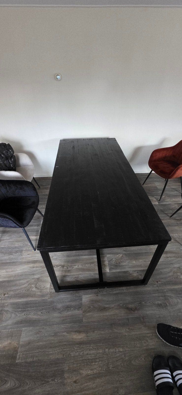 Zwarte eettafel met metalen onderstel, Gebruikt, 200 cm of meer, 50 tot 100 cm, Modern industrieel