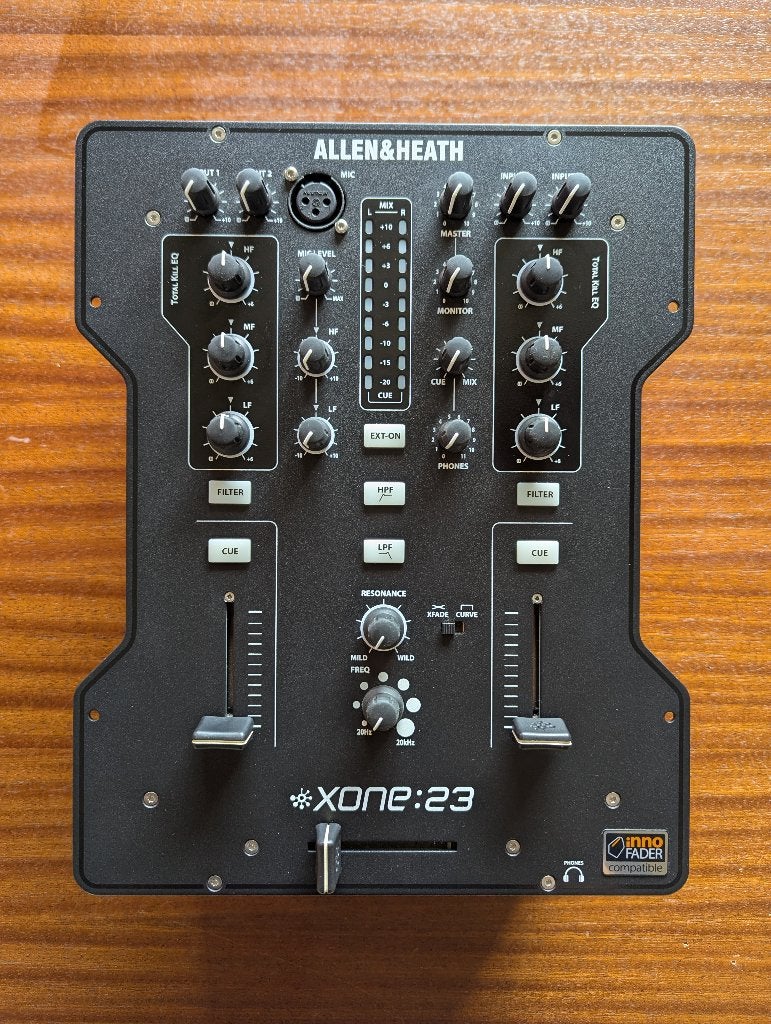 Allen & Heath Xone 23, Ophalen of Verzenden, Gebruikt, Minder dan 5 kanalen