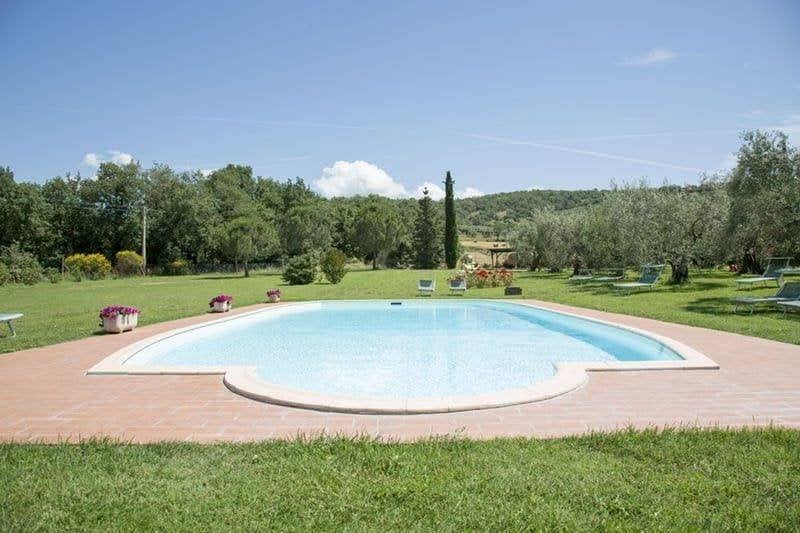 App.4pers.+ airco Umbrië/Toscane, tot 8/8 Nú € 595,-, Bemiddelingsbureau, Wasmachine, 2 slaapkamers, Toscane
