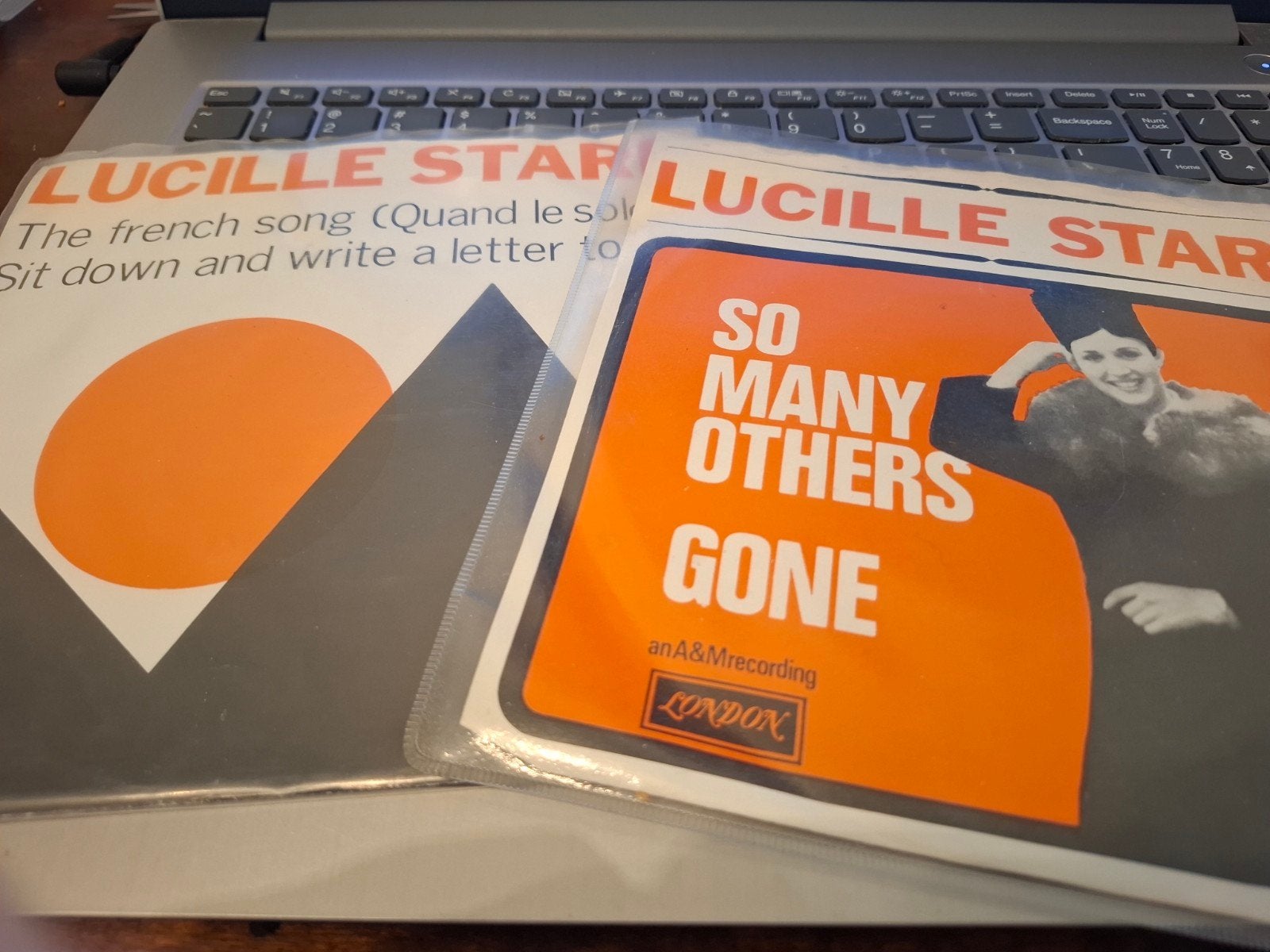 Lucille Starr 2x single, Ophalen of Verzenden, Zo goed als nieuw, 7 inch, Pop