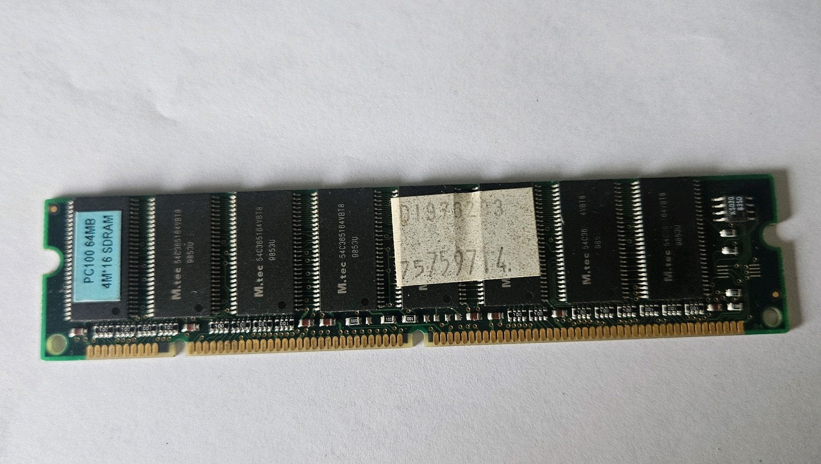 64MB PC100 SDRAM – 168-pin DIMM – M.tec, Ophalen of Verzenden, Overige soorten, Desktop, 1 GB of minder