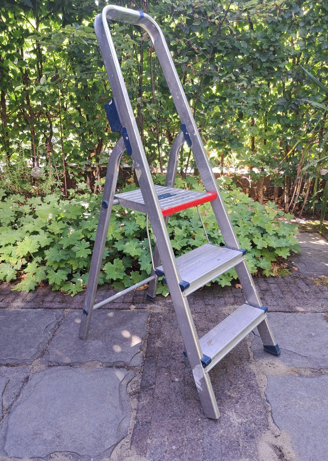 Altrex huishoudtrap met 3 treden, Ophalen