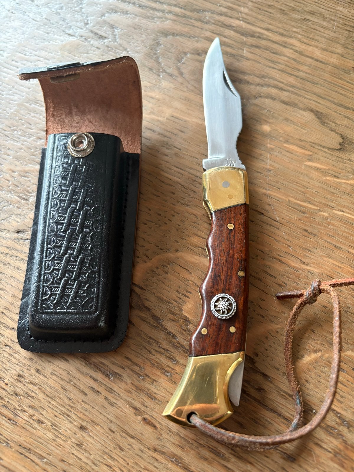 Herbertz Lock Back Zakmes met Edelweiss en Leren Etui, Ophalen of Verzenden, Gebruikt