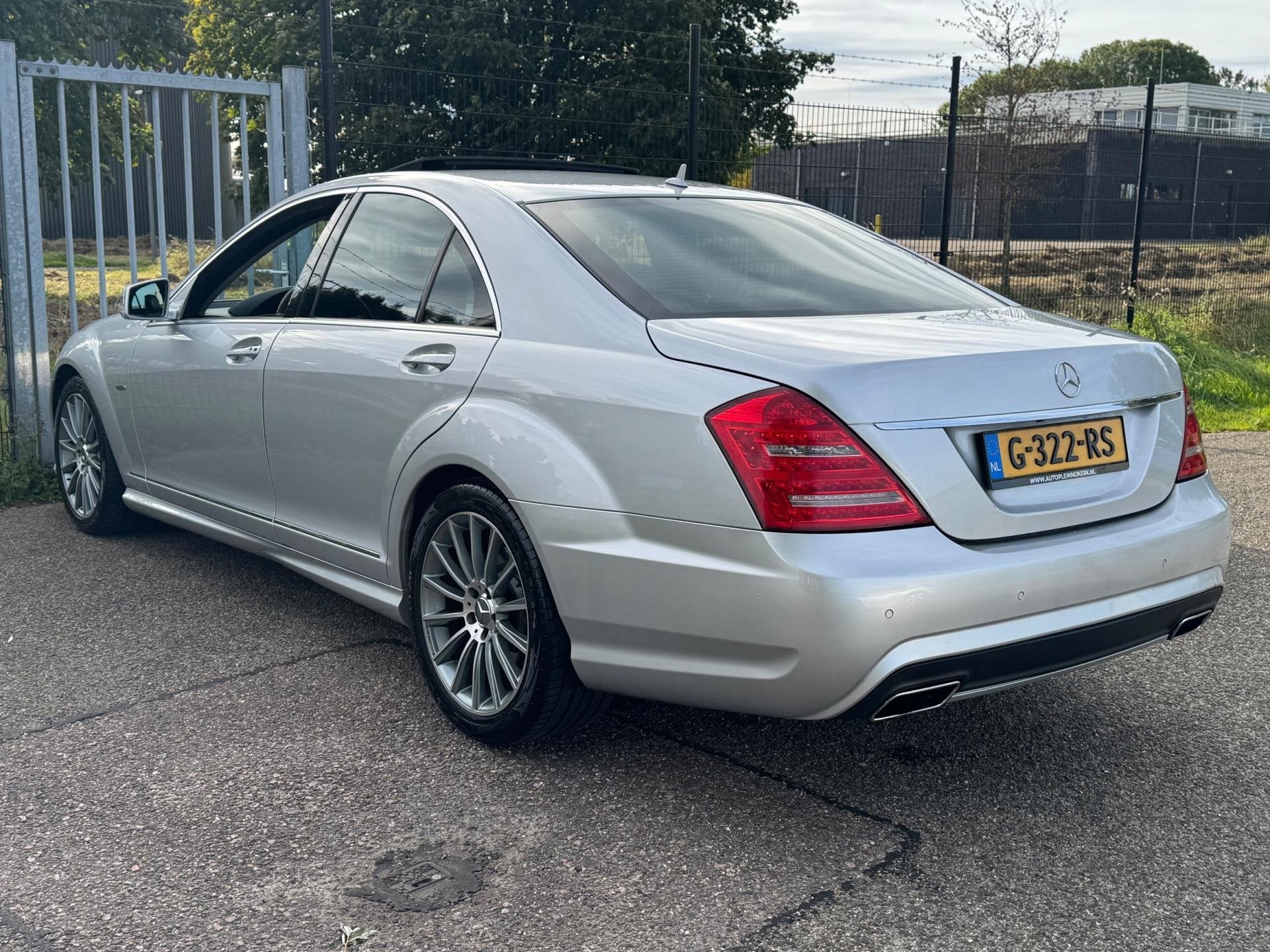 Mercedes-Benz S-Klasse