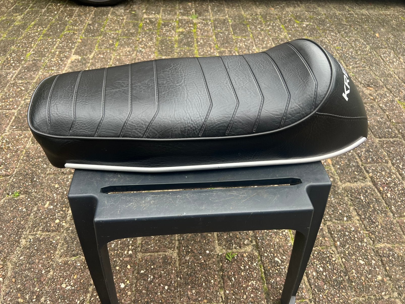Kreidler buddy zit, Verzenden, Zo goed als nieuw, Zadel