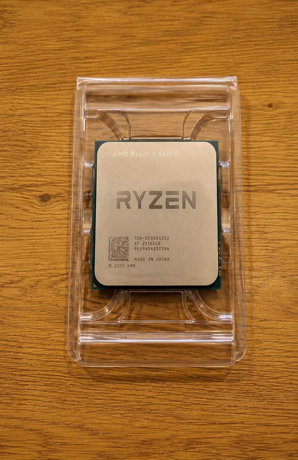 AMD RYZEN 5 5600G 4.4GHZ AM4 socket, Computers en Software, Processors, Ophalen of Verzenden, Zo goed als nieuw, 3 tot 4 Ghz
