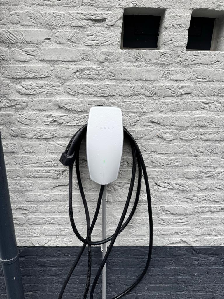 Tesla Wall Connector Gen 3 Laadpaal, Ophalen of Verzenden, Zo goed als nieuw, Laadpaal