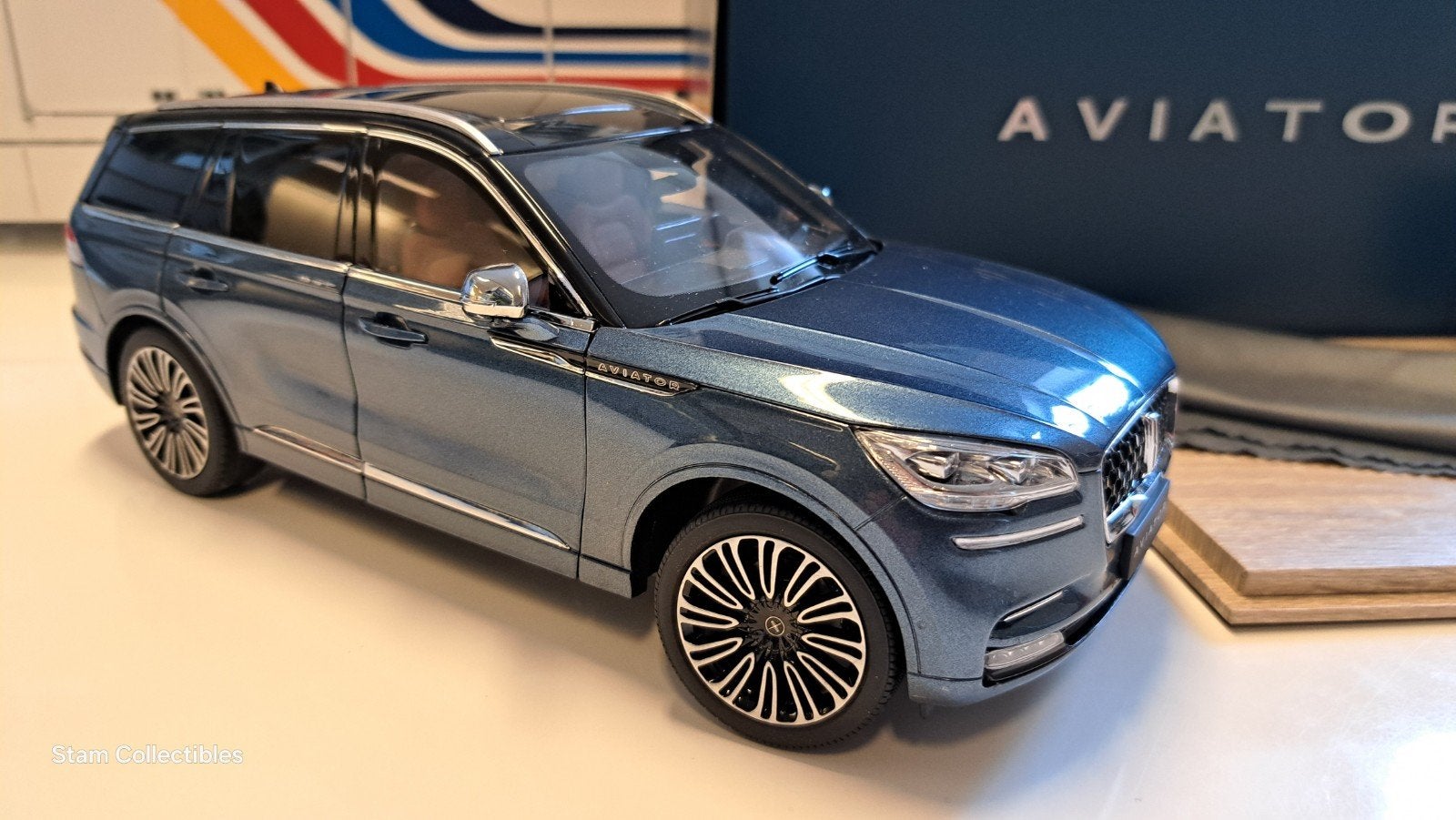 Kengfai (?) Lincoln Aviator Blue Metallic, Hobby en Vrije tijd, Modelauto's | 1:18, Overige merken, Auto, Ophalen of Verzenden