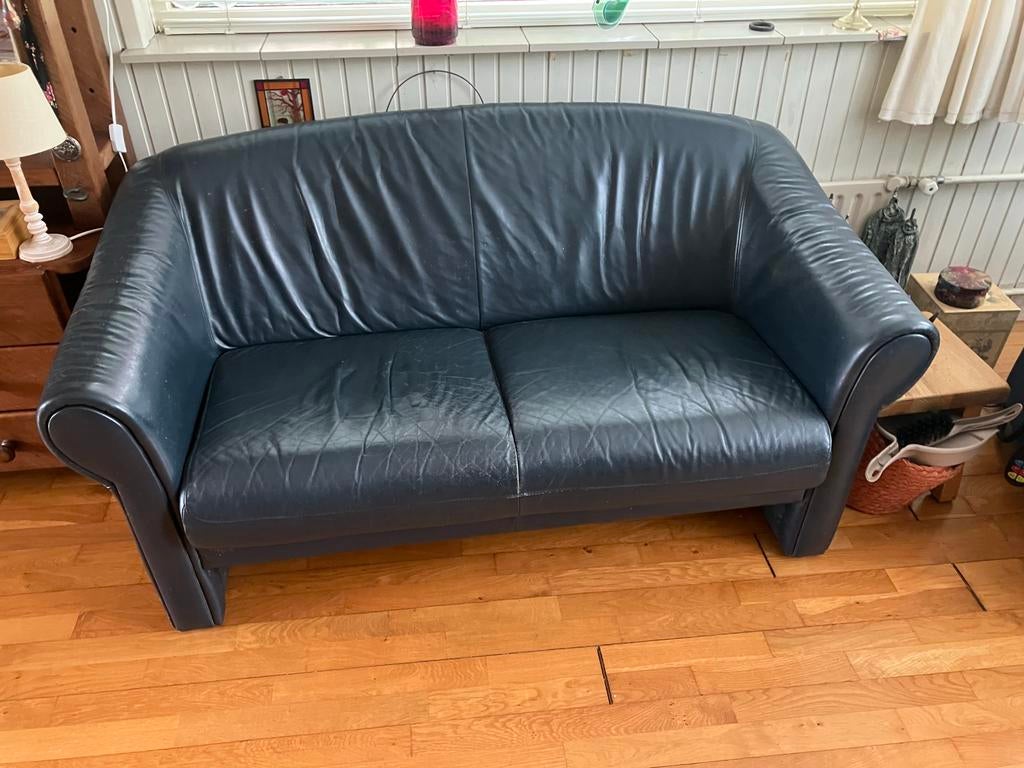 Vintage Montel Comfortabele tweepersoons leren bank blauw, Huis en Inrichting, Banken | Sofa's en Chaises Longues, Ophalen, Gebruikt