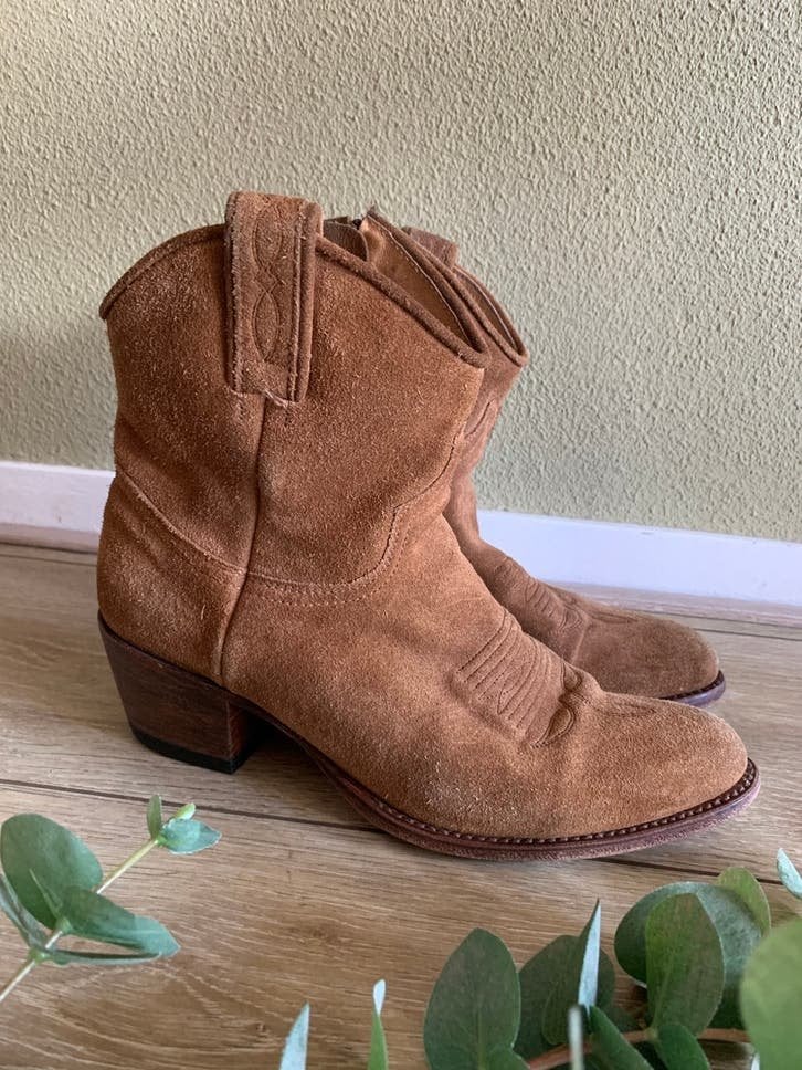 Sendra suede leren enkellaarsjes 38, -, Lage of Enkellaarzen, Ophalen of Verzenden, Zo goed als nieuw